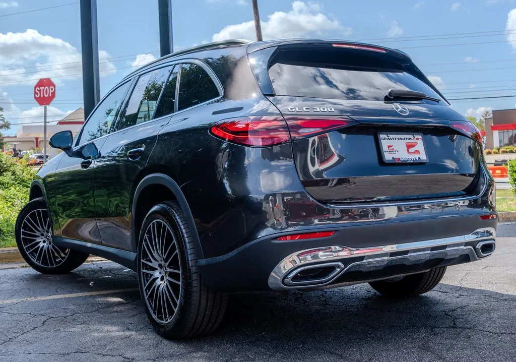 Mercedes-Benz GLC photo 23