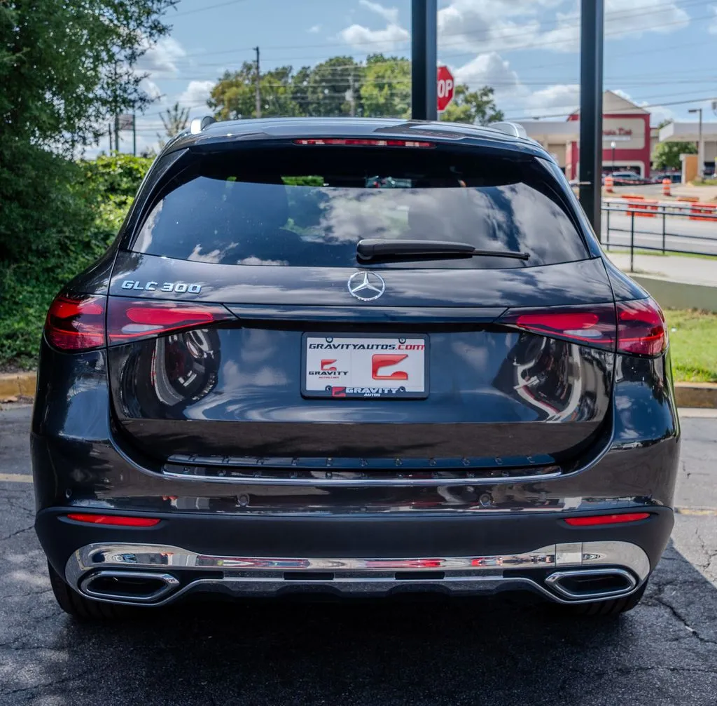 Mercedes-Benz GLC photo 24