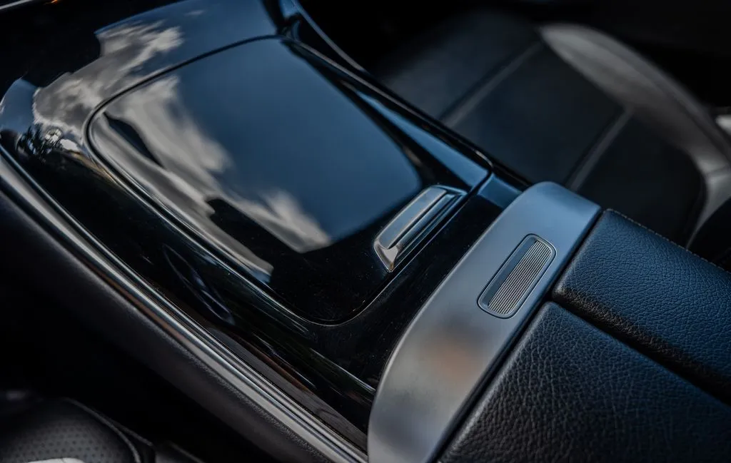 Mercedes-Benz GLC photo 12