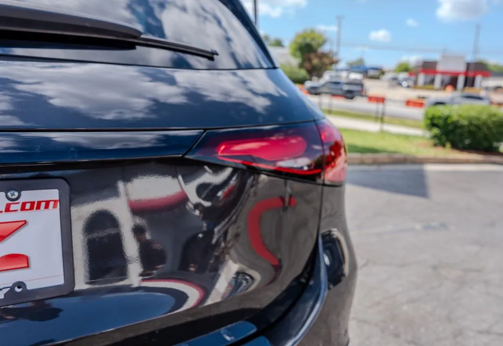 Mercedes-Benz GLC photo 27