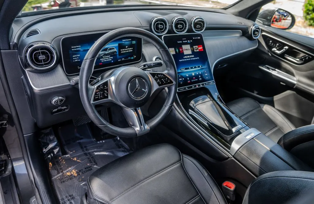 Mercedes-Benz GLC photo 4