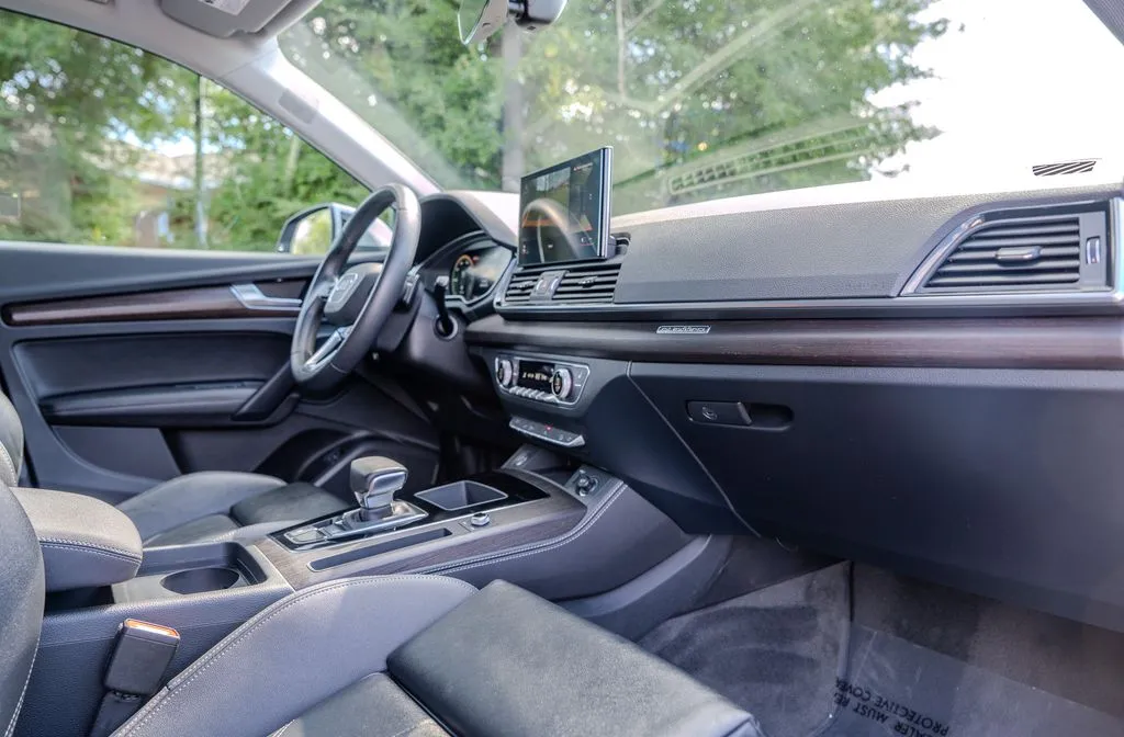 Audi Q5 e photo 23