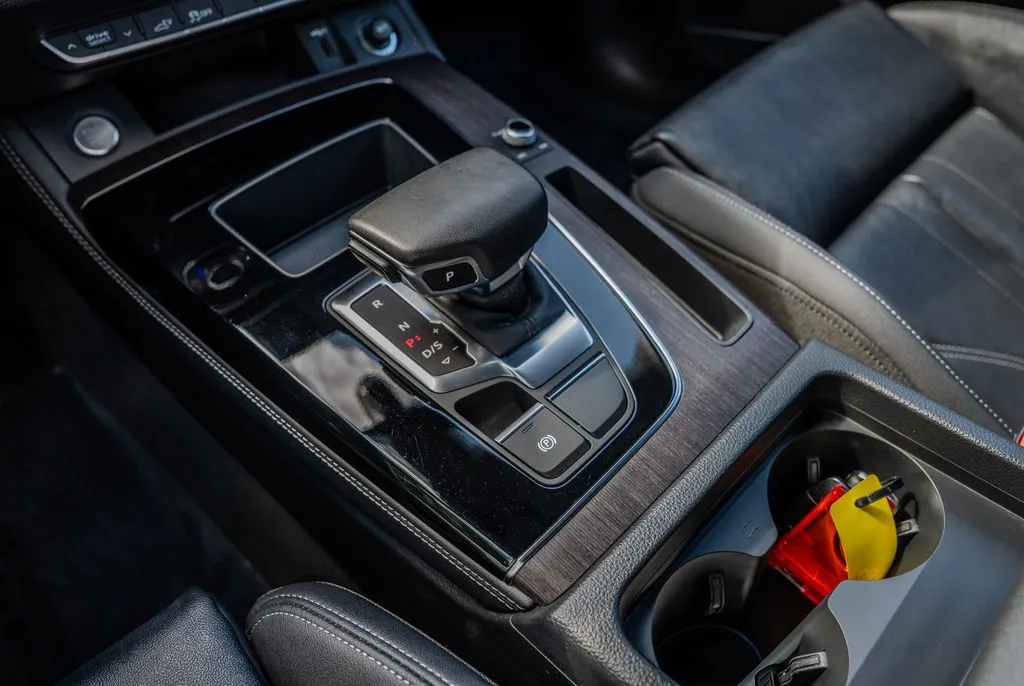 Audi Q5 e photo 12