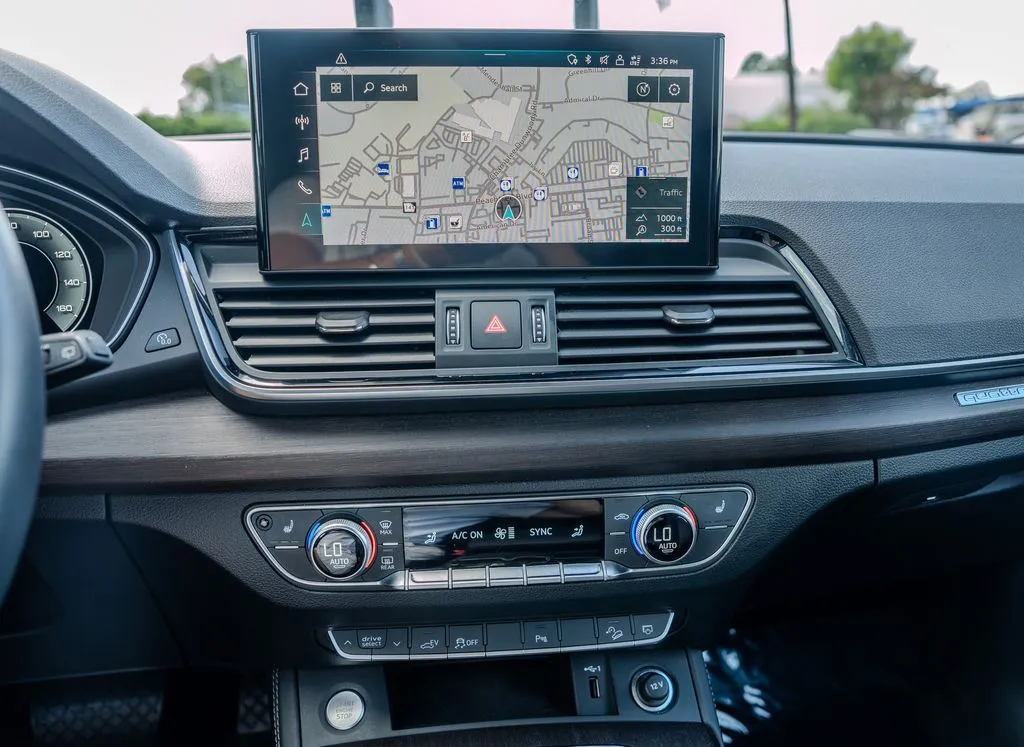Audi Q5 e photo 10