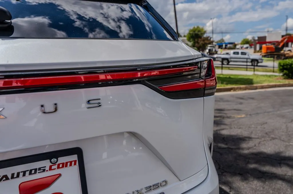 Lexus NX photo 27