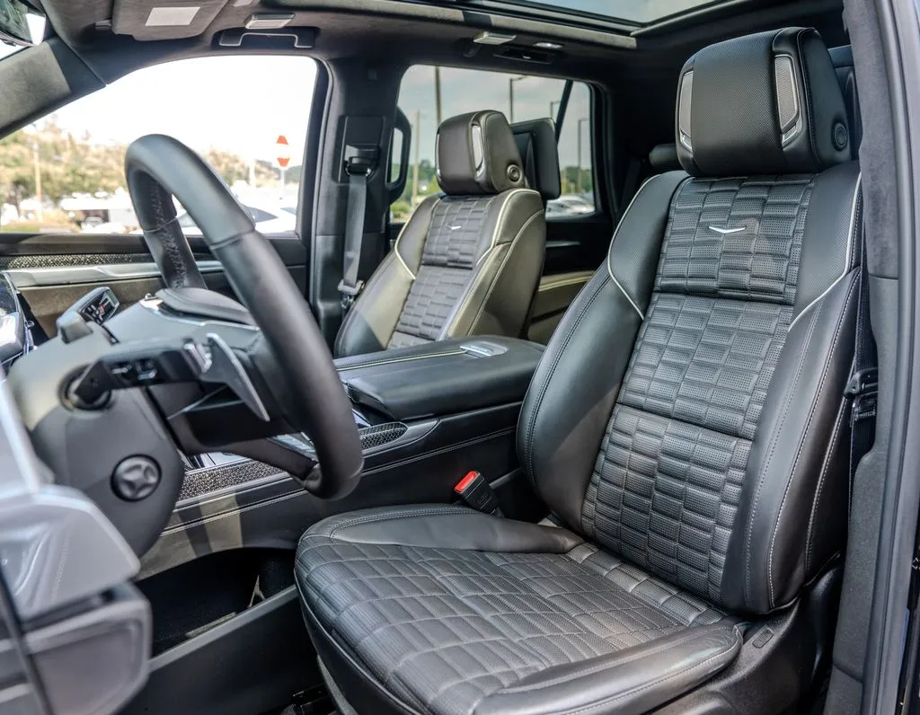 Cadillac Escalade photo 20