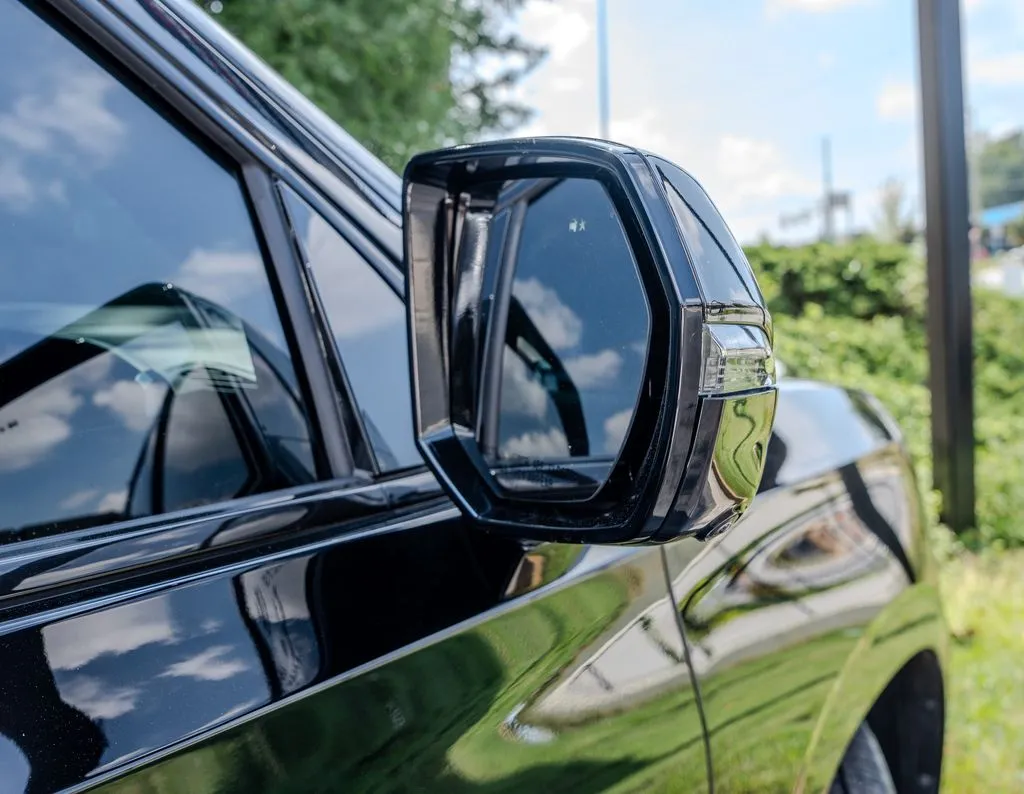 Cadillac Escalade photo 33