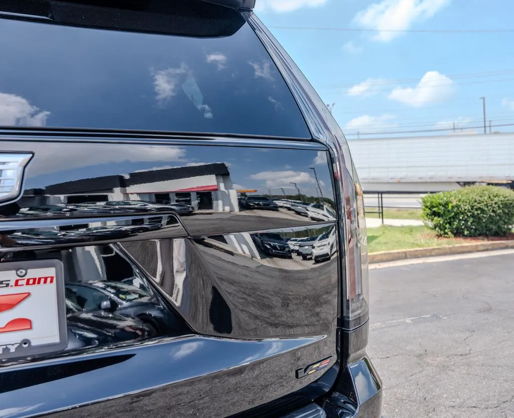 Cadillac Escalade photo 31