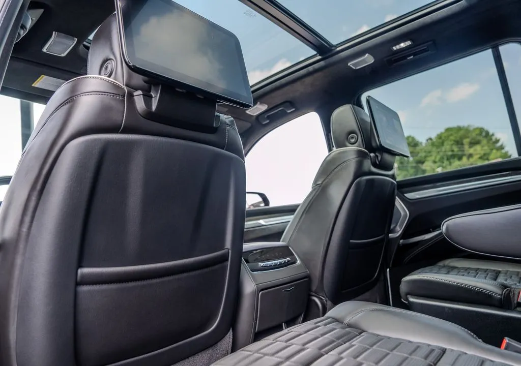 Cadillac Escalade photo 22