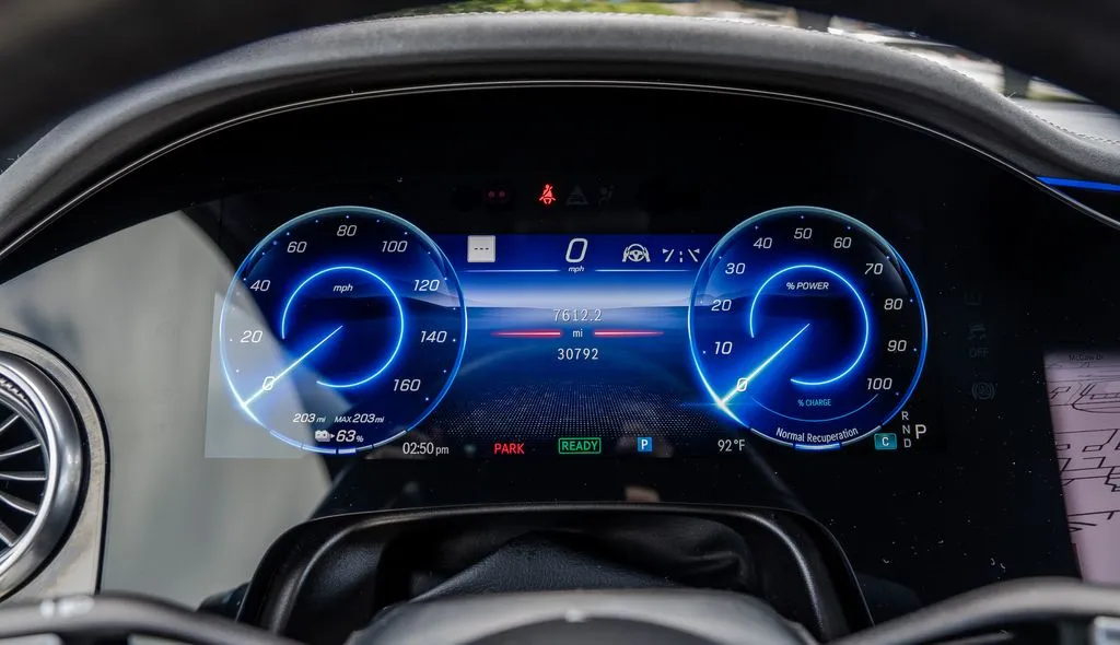 Mercedes-Benz EQS photo 9