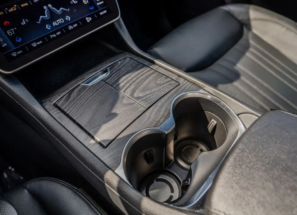 Maserati Grecale photo 12