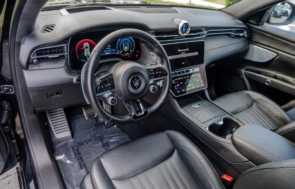 Maserati Grecale photo 4