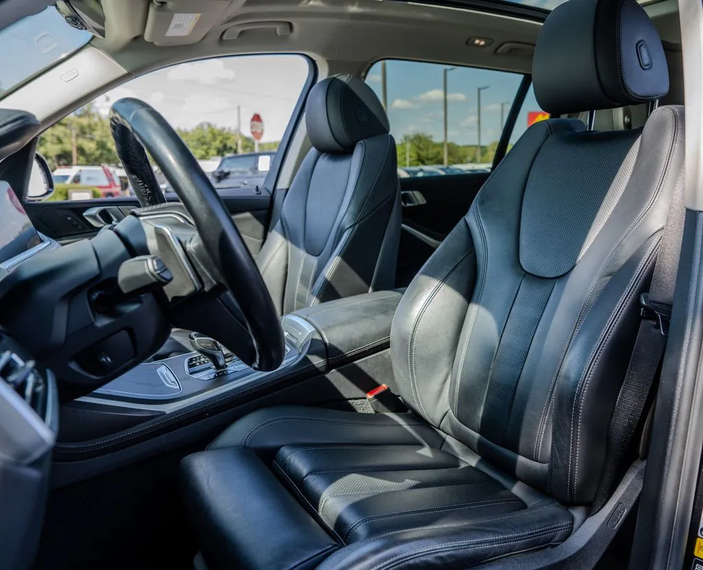 BMW X7 photo 18