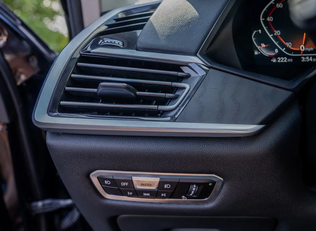 BMW X7 photo 8