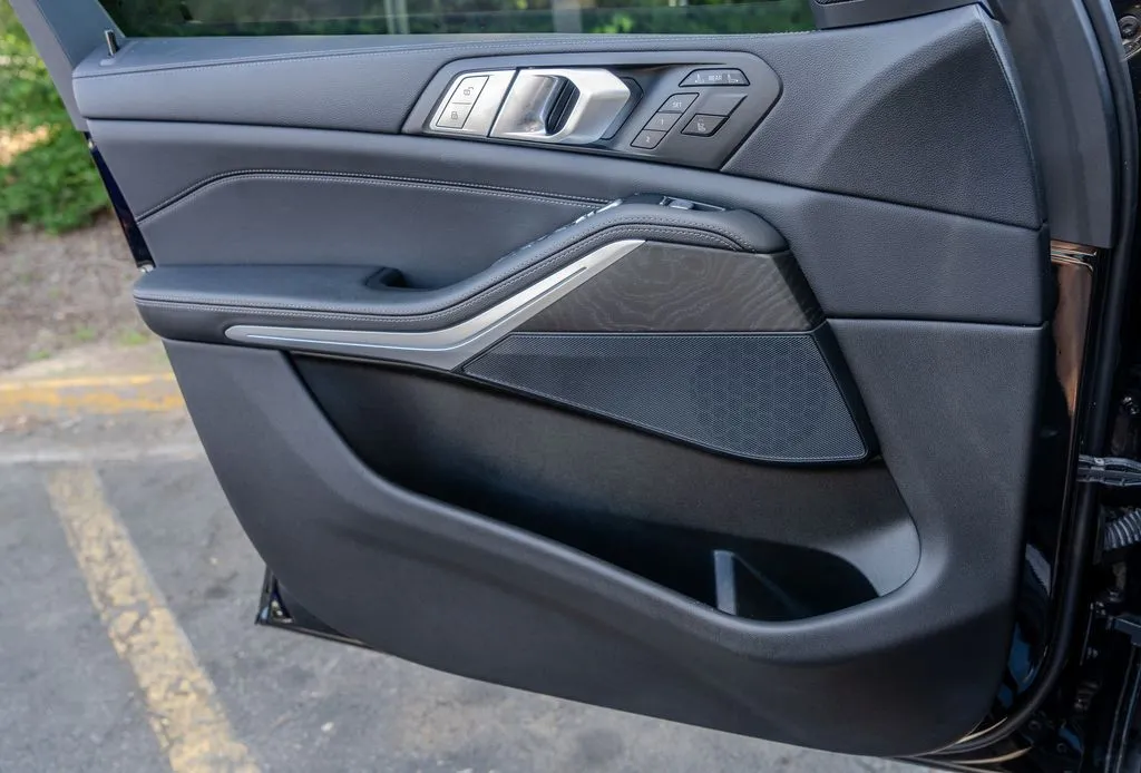 BMW X7 photo 15
