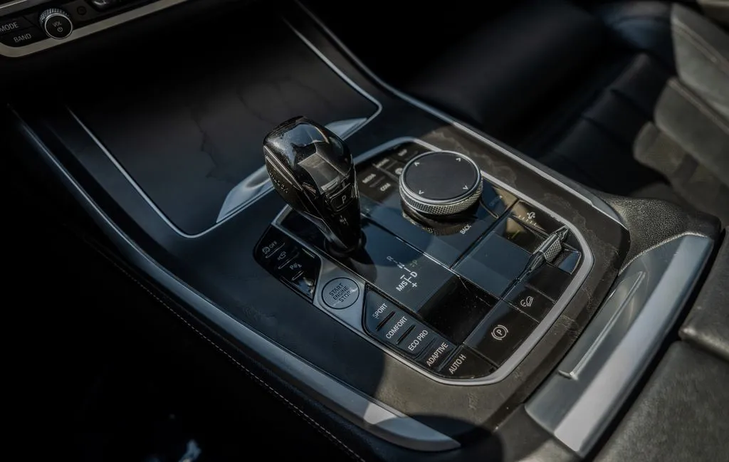 BMW X7 photo 12