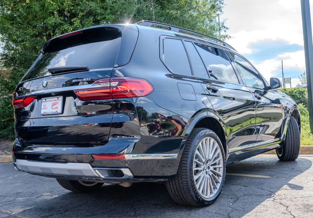 BMW X7 photo 29