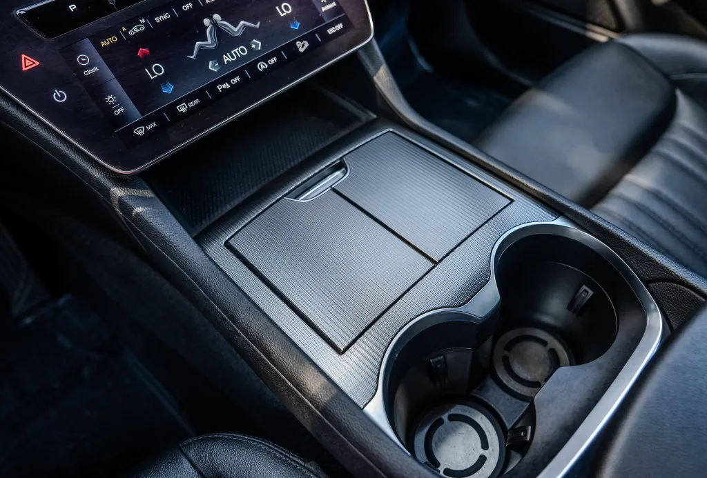 Maserati Grecale photo 12