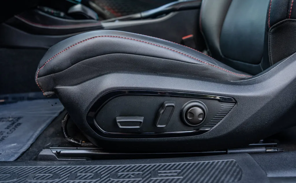 Dodge Charger photo 16