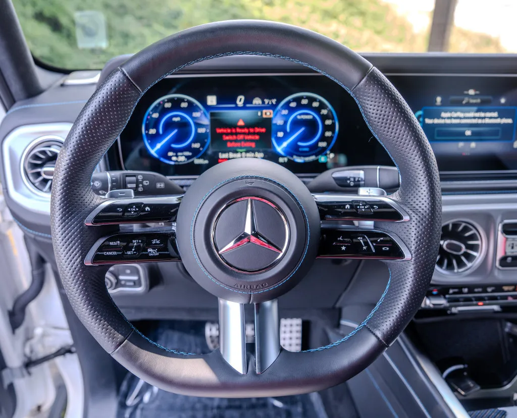Mercedes-Benz G-Class photo 5