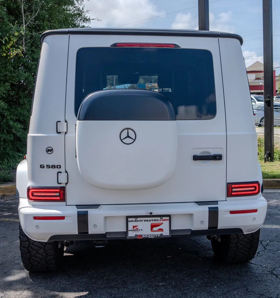 Mercedes-Benz G-Class photo 27