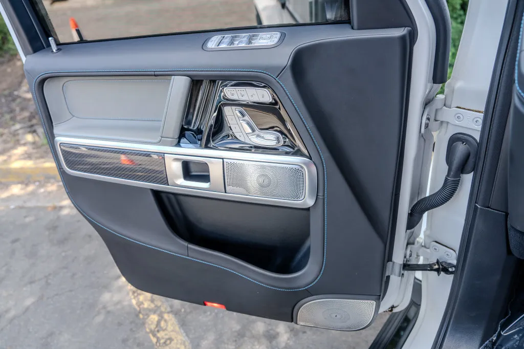 Mercedes-Benz G-Class photo 17