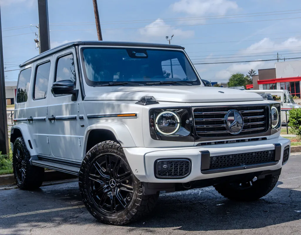 Mercedes-Benz G-Class photo 3