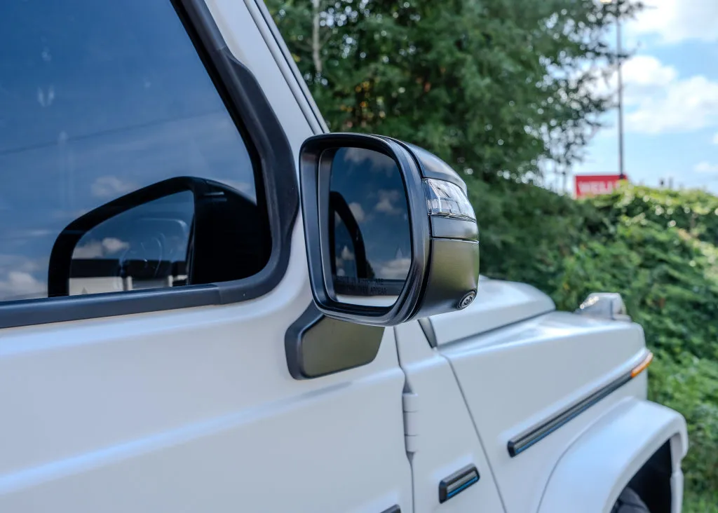 Mercedes-Benz G-Class photo 29