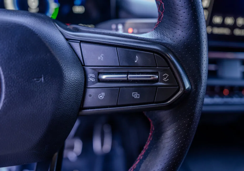 Acura ZDX photo 8