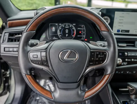 More photos of 2024 Lexus ES 350 Ultra Luxury at Gravity Autos Atlanta, GA