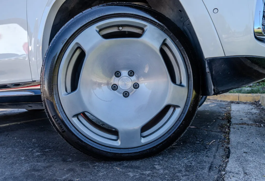 Mercedes-Benz GLS photo 38