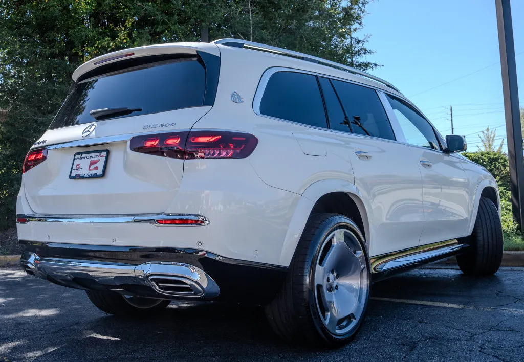 Mercedes-Benz GLS photo 36