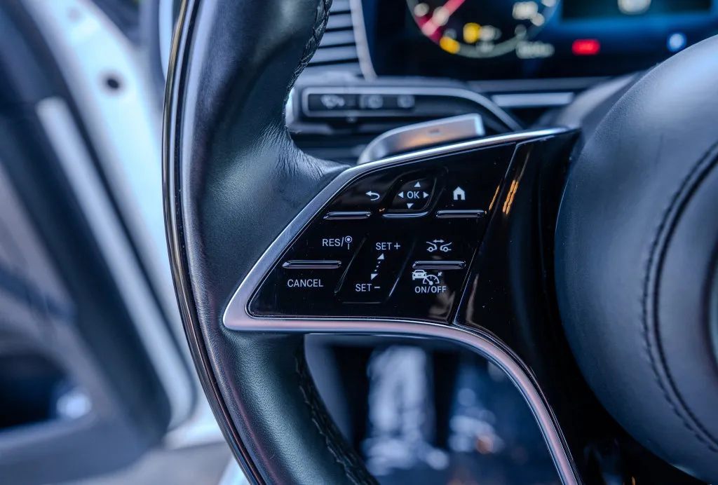 Mercedes-Benz GLS photo 6