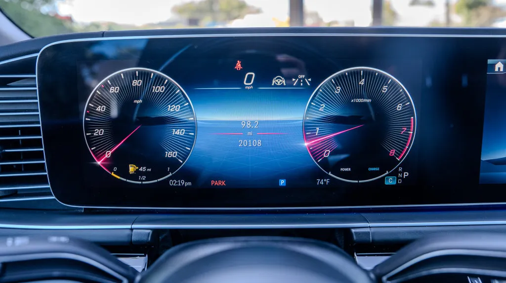 Mercedes-Benz GLS photo 10