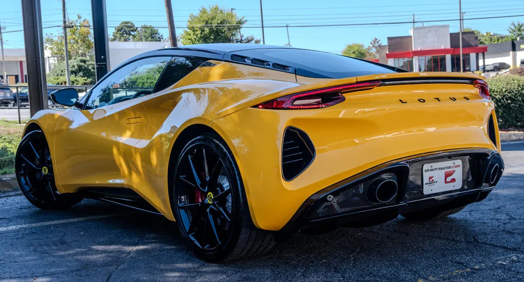 Lotus Emira photo 22