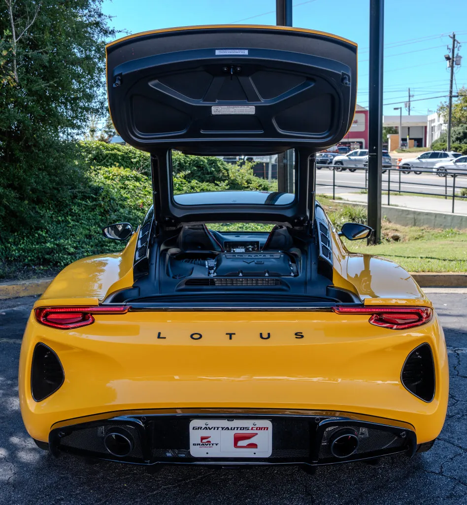 Lotus Emira photo 24