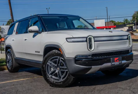 Another view of 2025 Rivian R1S Adventure Dual Motor Standard Pack for sale in Atlanta, GA at Gravity Autos Atlanta