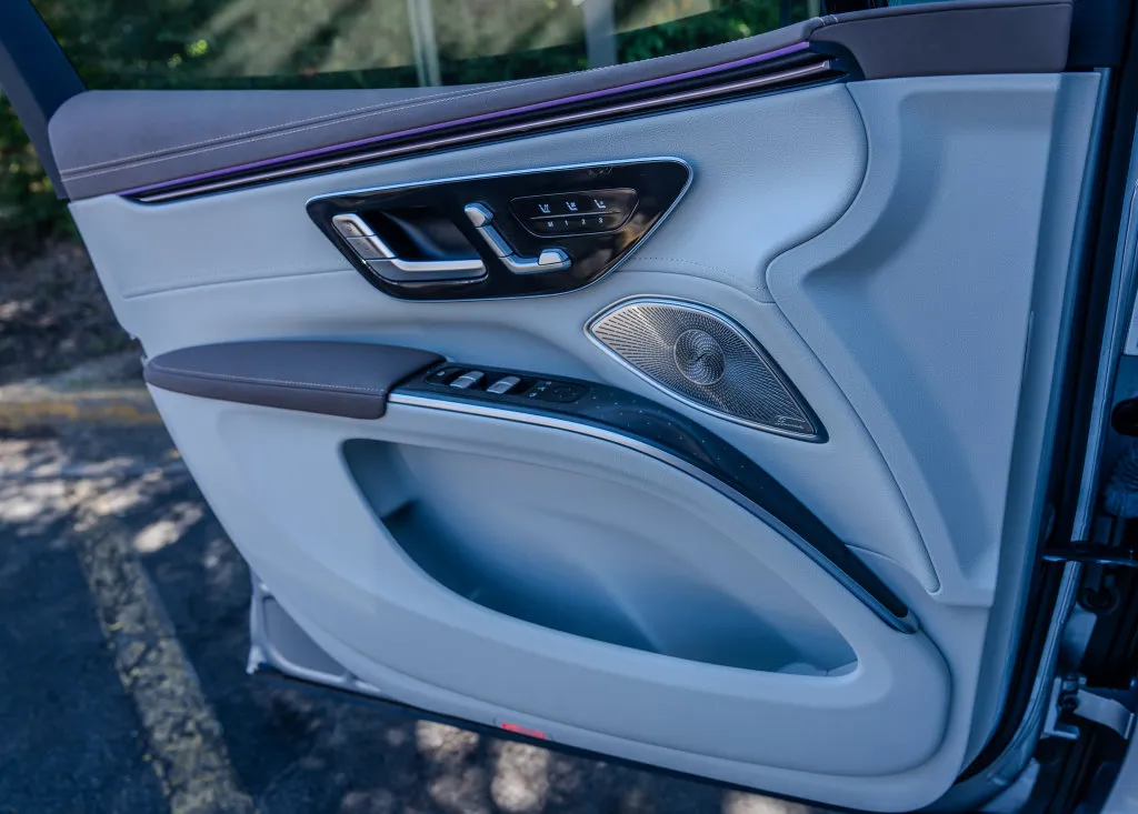 Mercedes-Benz EQS photo 16