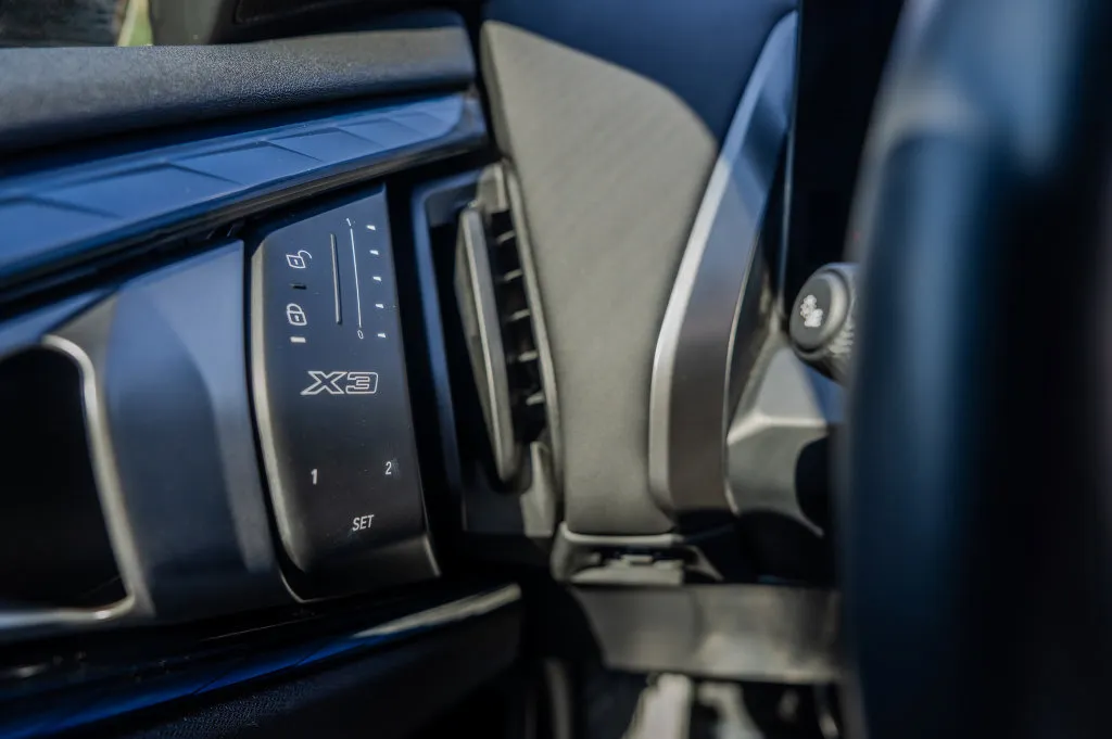 BMW X3 photo 8