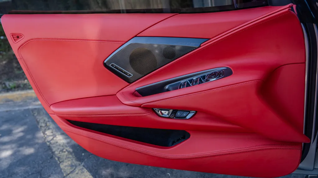 Chevrolet Corvette photo 15