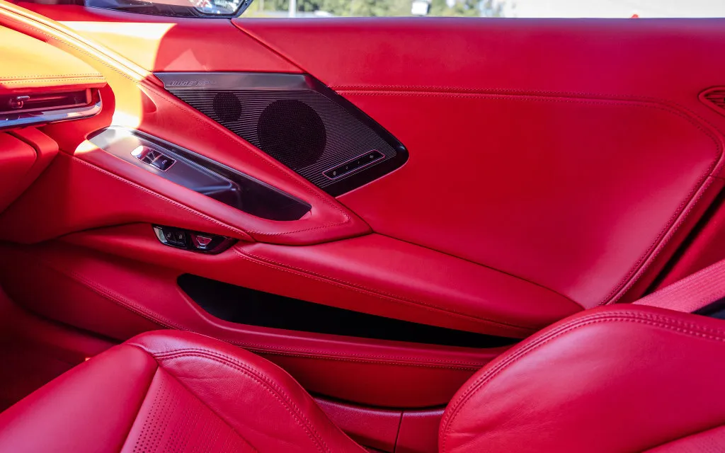 Chevrolet Corvette photo 13