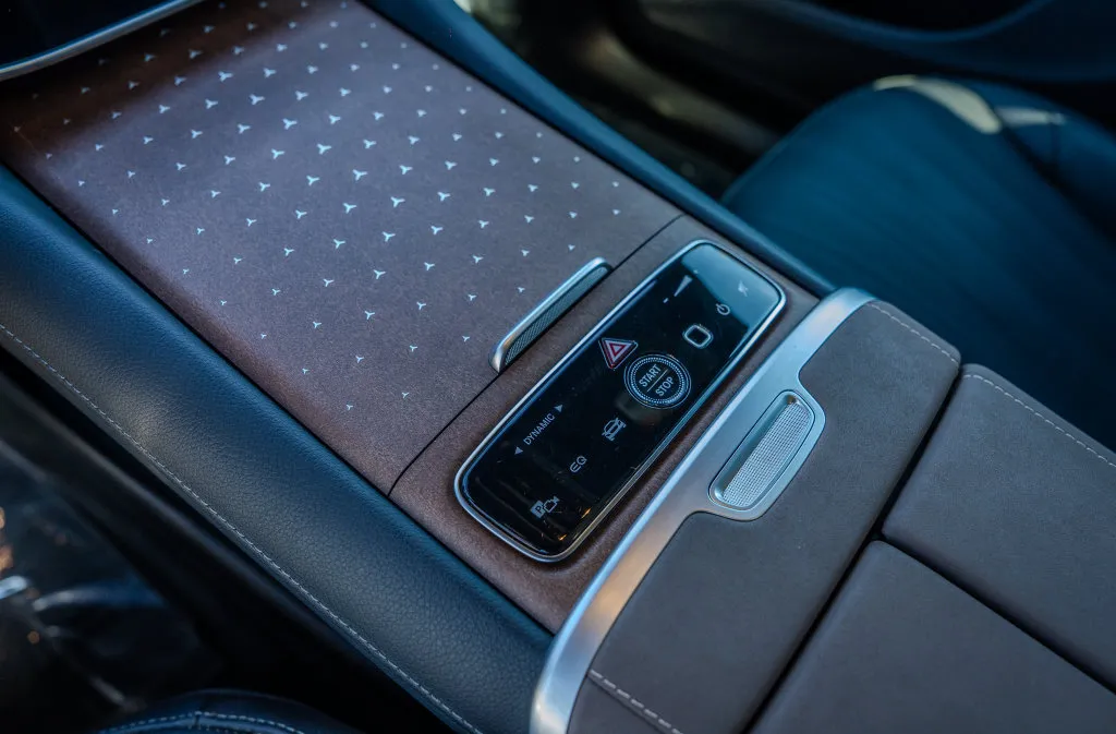 Mercedes-Benz EQS photo 12