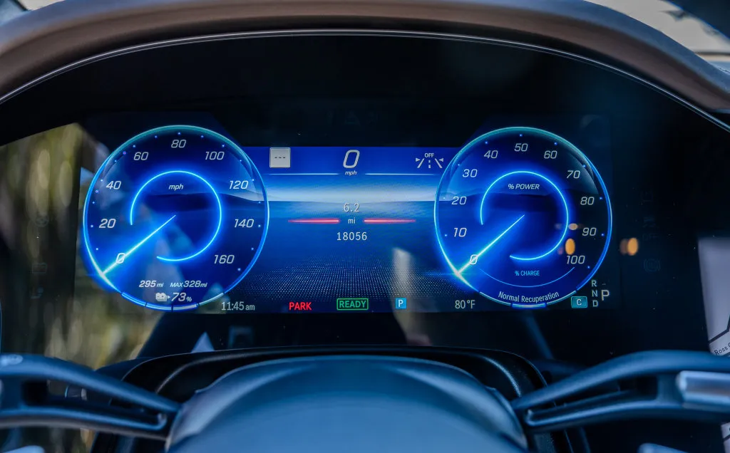Mercedes-Benz EQS photo 9