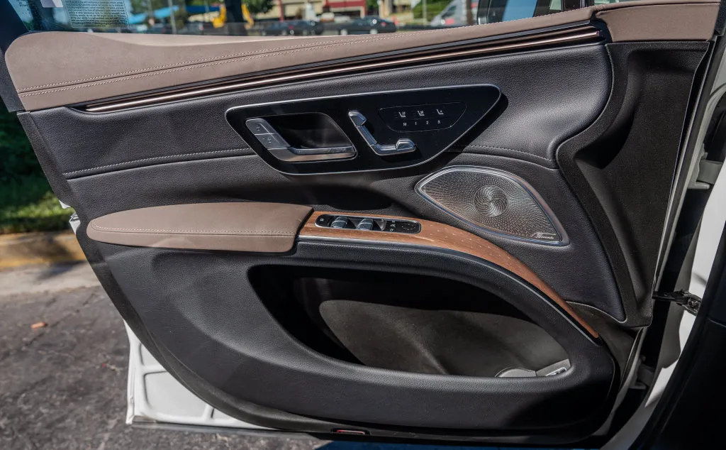 Mercedes-Benz EQS photo 15