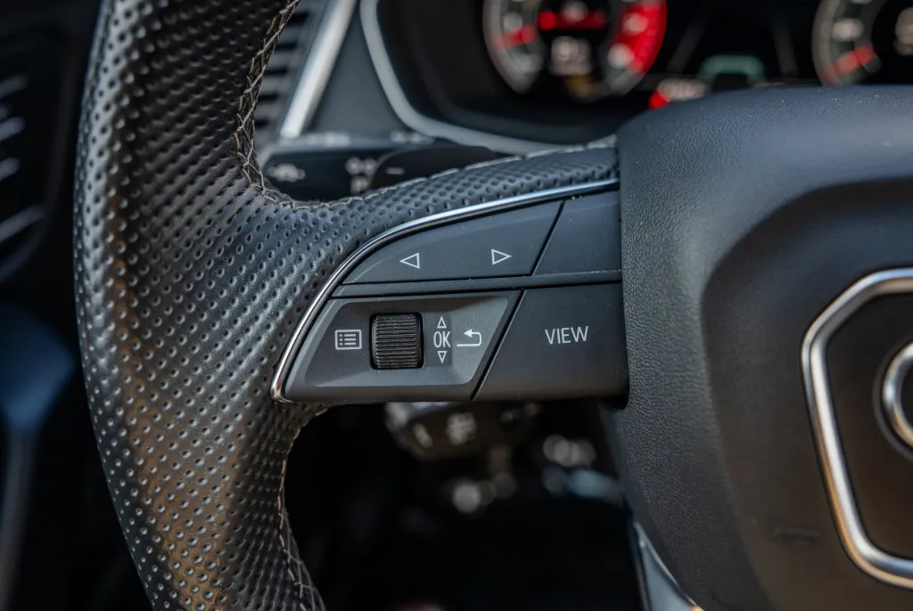Audi SQ5 photo 14