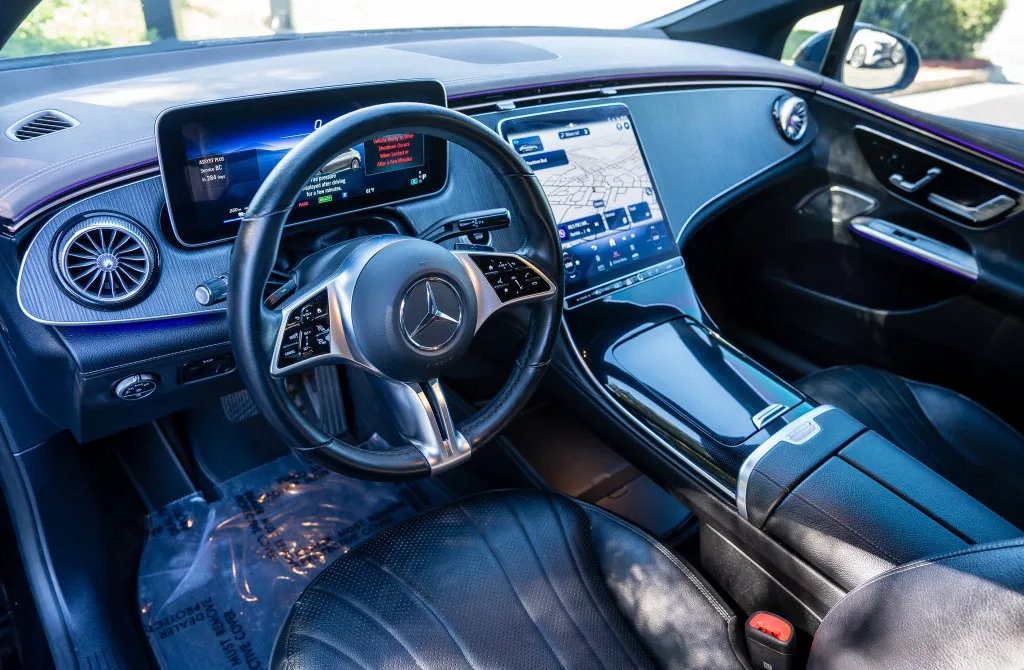 Mercedes-Benz EQE photo 4