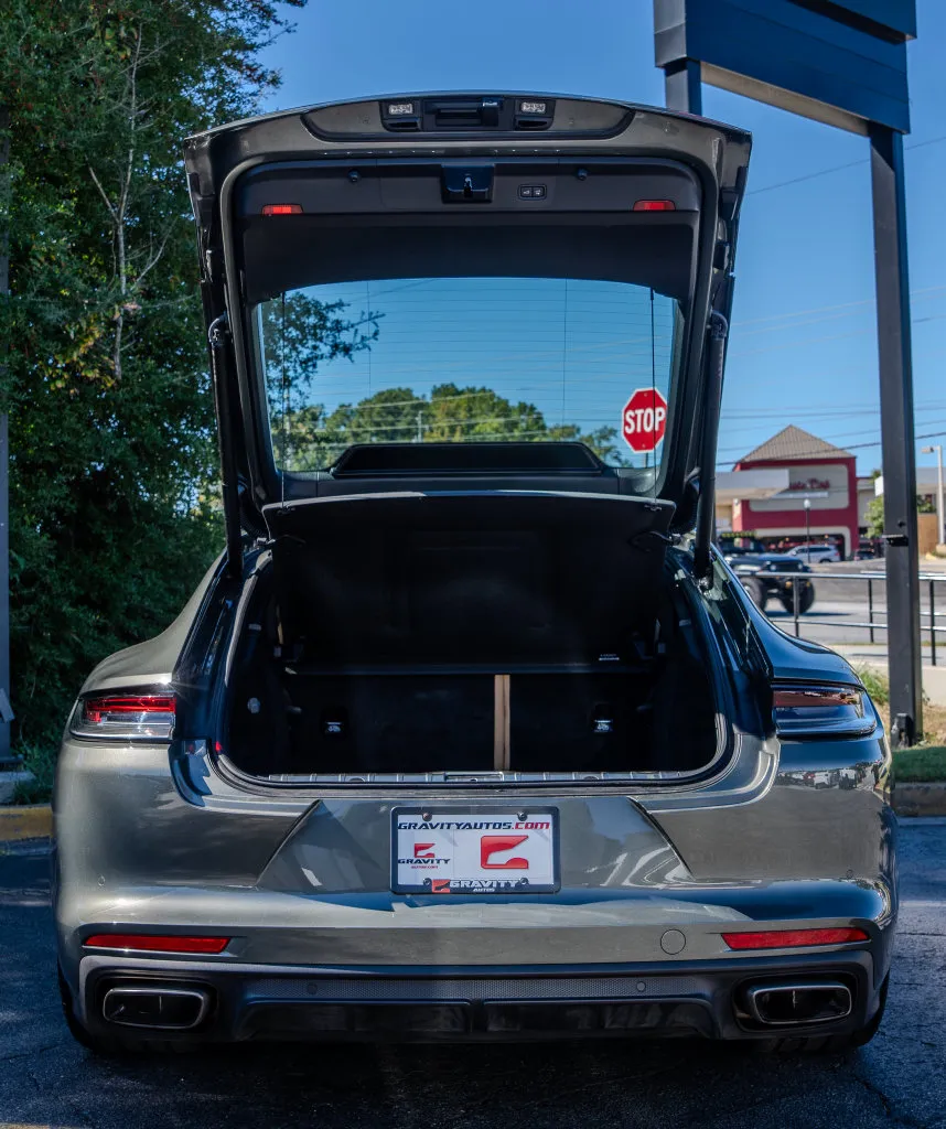 Porsche Panamera photo 25