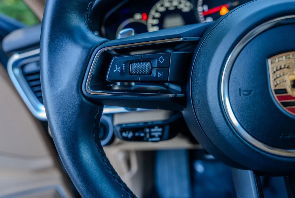 Porsche Panamera photo 6
