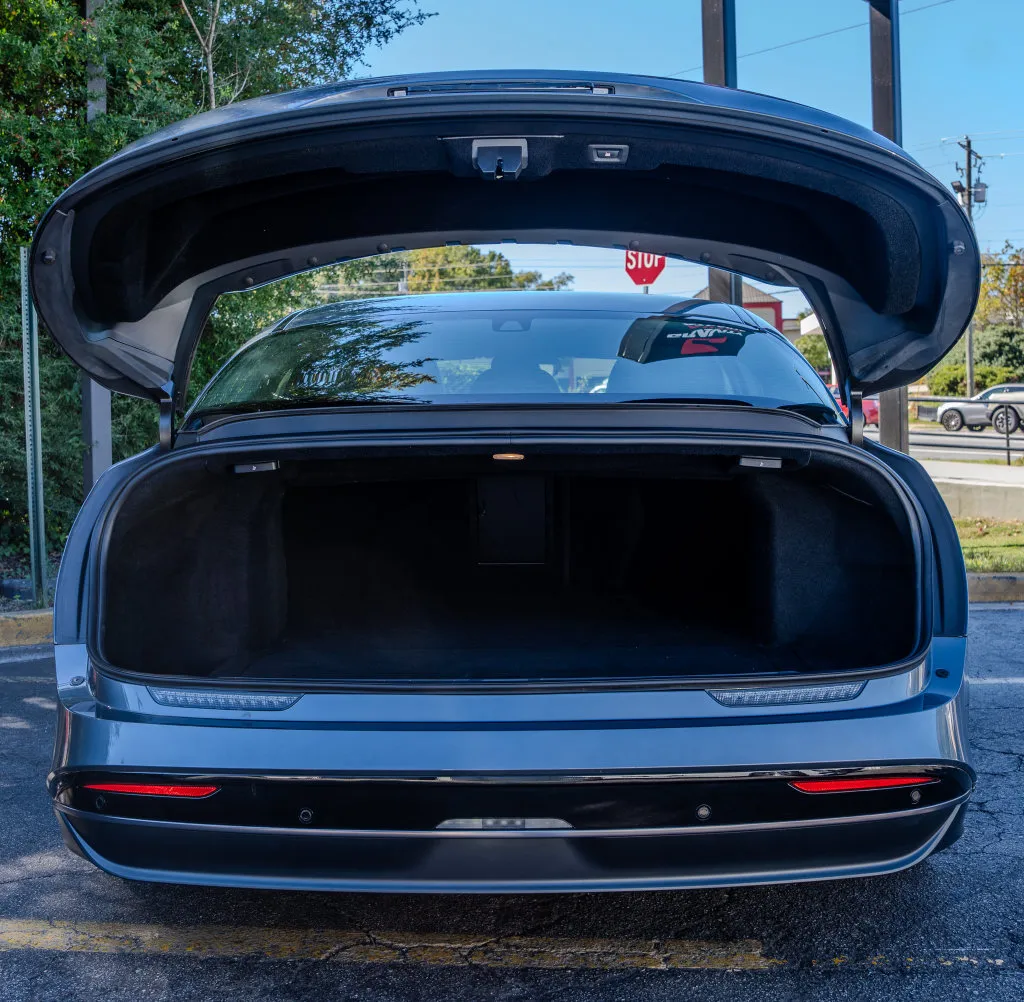 Lucid Air photo 25