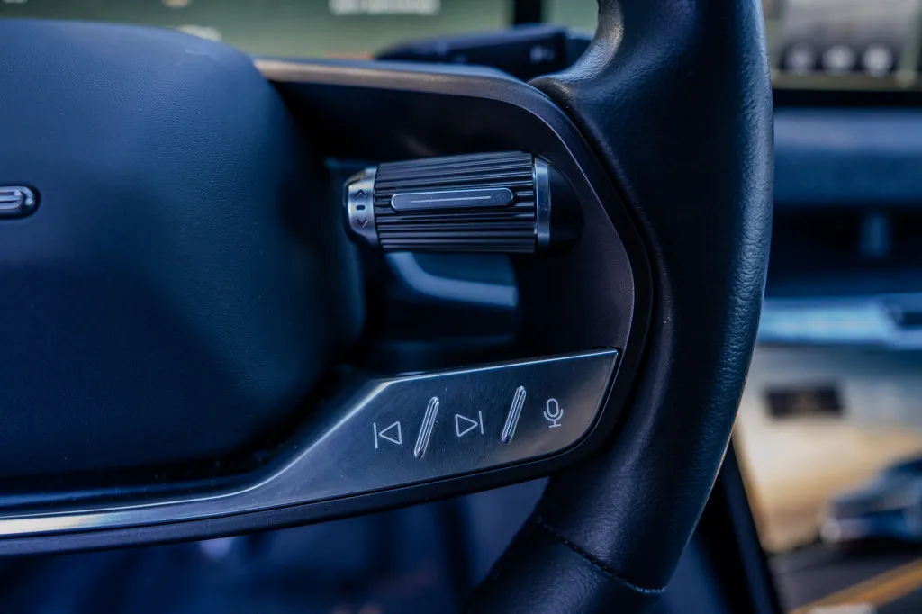 Lucid Air photo 7